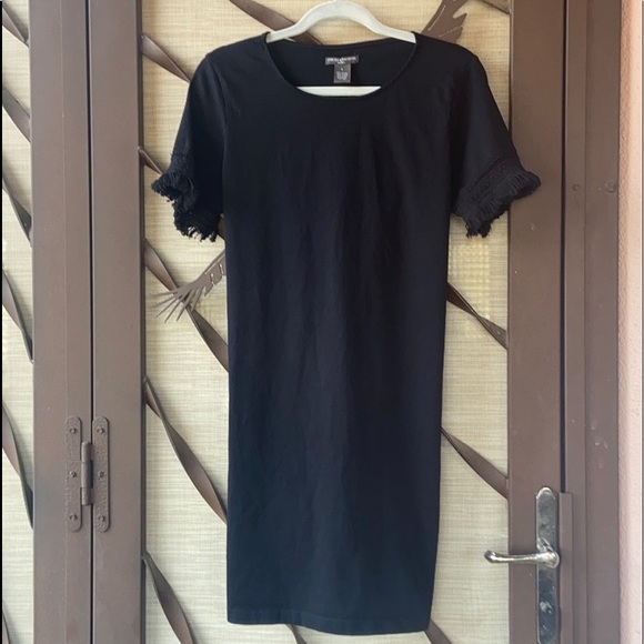 Chelsea & Theodore Fringed Black Little Black Short Sleeve T-Shirt Dress - Picture 1 of 8